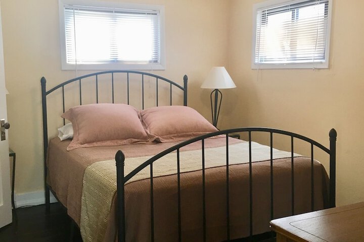 Room 118 of 187