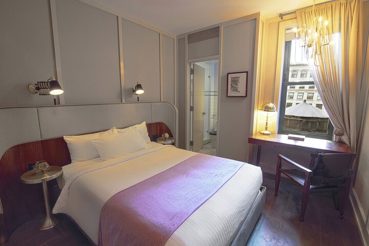 The Evelyn Hotel