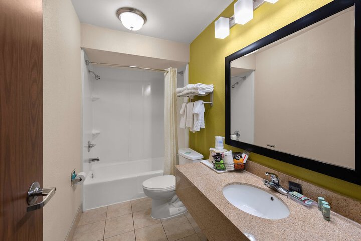 Best Western Adena Inn