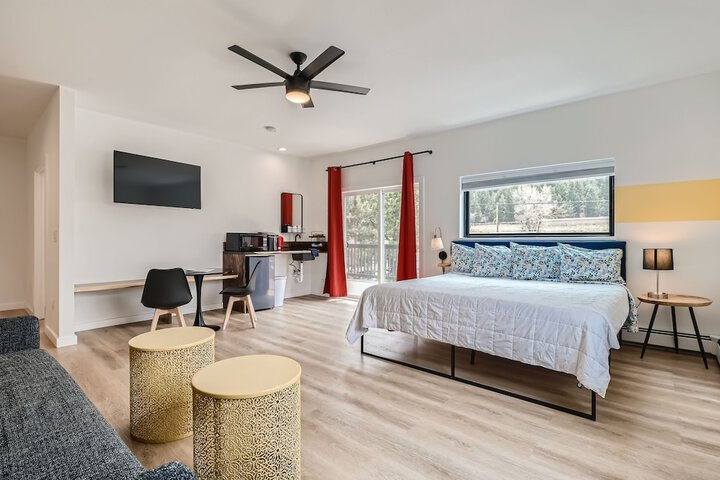 Room 2 of 13