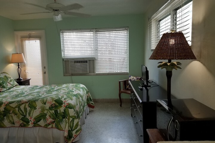 Room 116 of 218