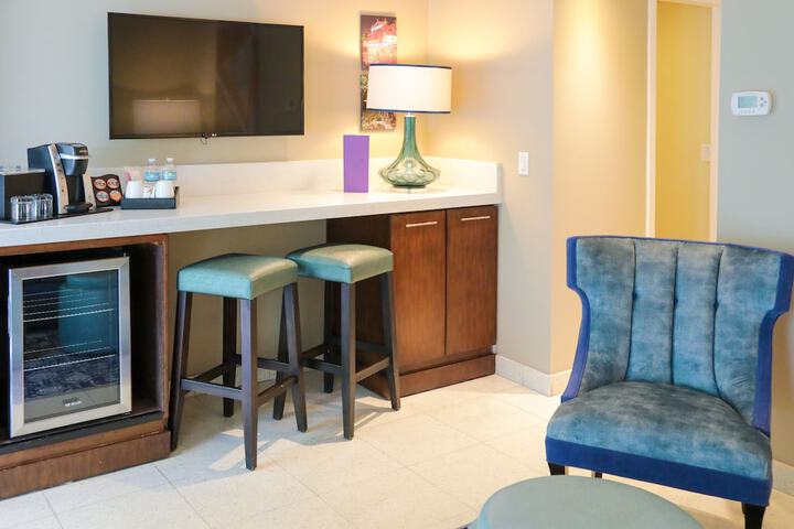 Room 25 of 57