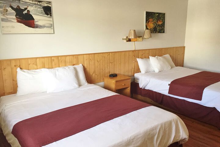 Room 6 of 11