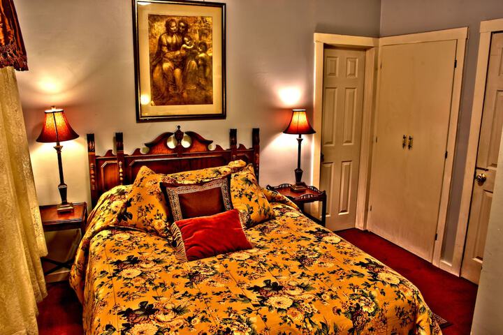 Room 49 of 107