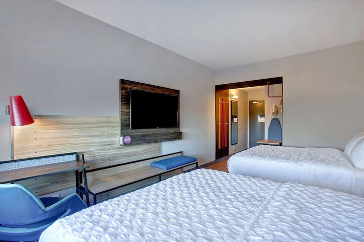 Room 38 of 44