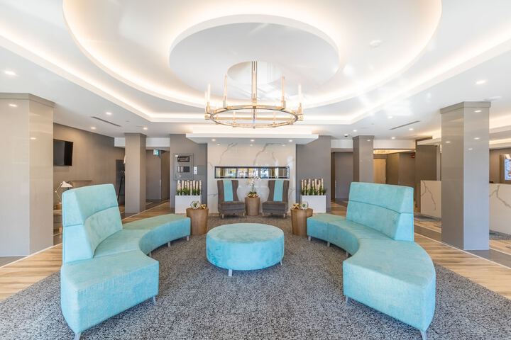Hotel 2 of 49