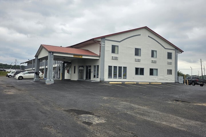 Hotel 3 of 11