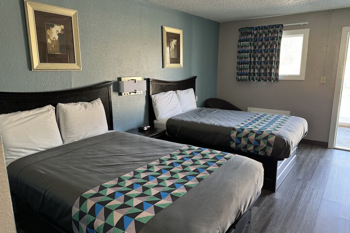 Room 15 of 29