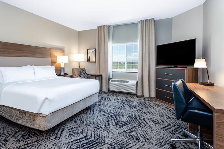 Room 33 of 63