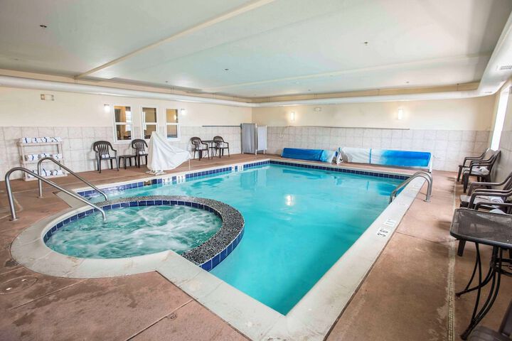Comfort Suites Castle Rock - Denver South