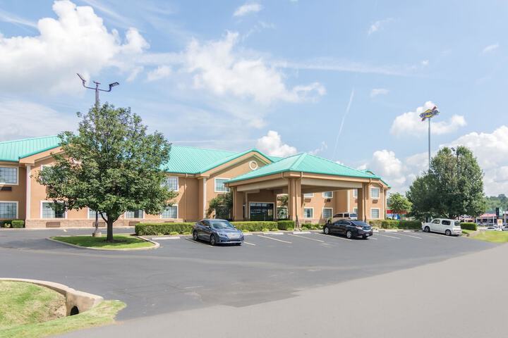 Quality Inn & Suites Alma I-40