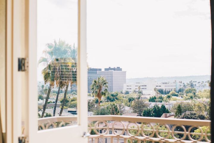 LErmitage Beverly Hills