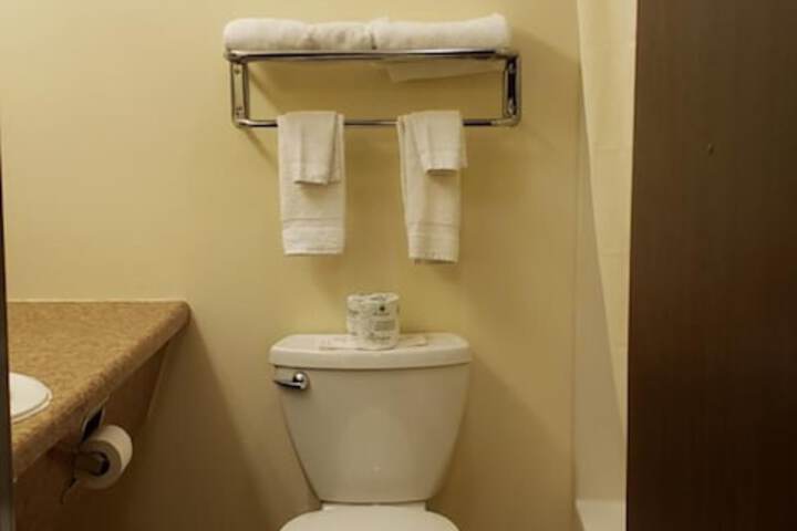 Family Budget Inn Bethany