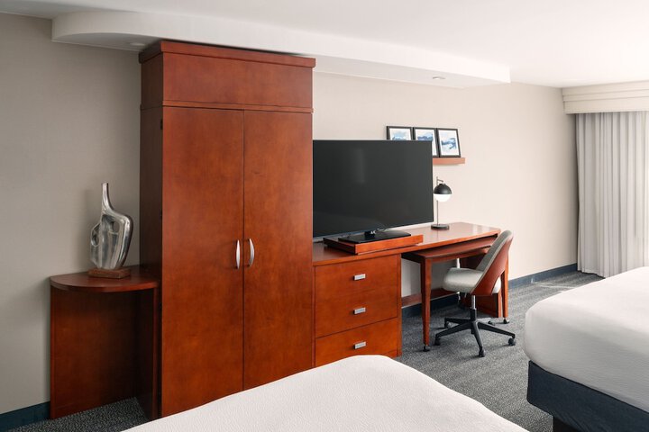 Room 18 of 41