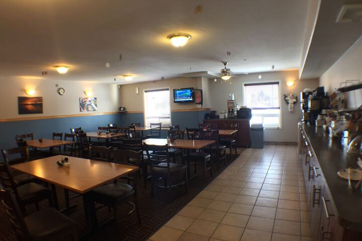 Super 8 by Wyndham Fort Frances