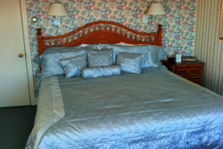 Room 28 of 30