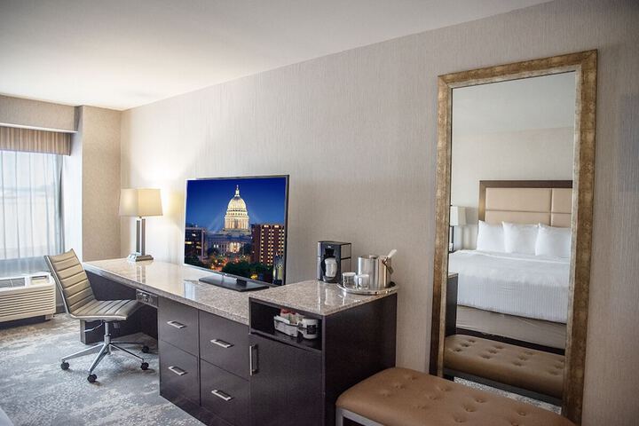 The Madison Concourse Hotel and Governors Club