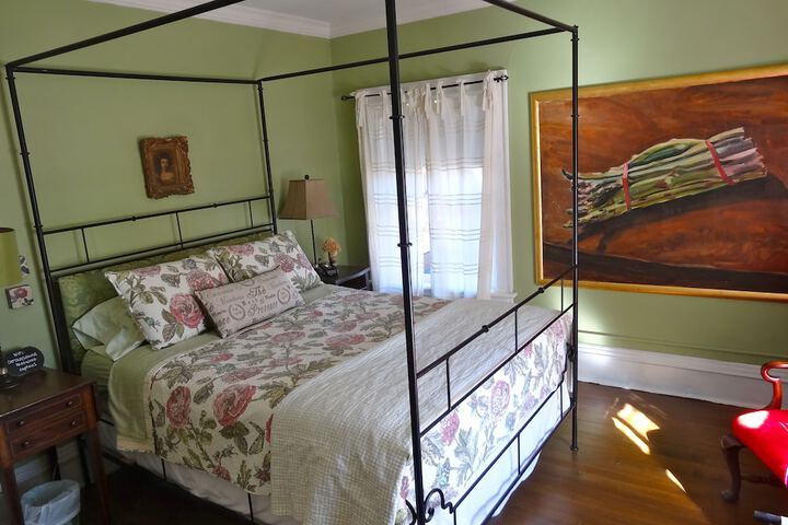 The Captains House B & B