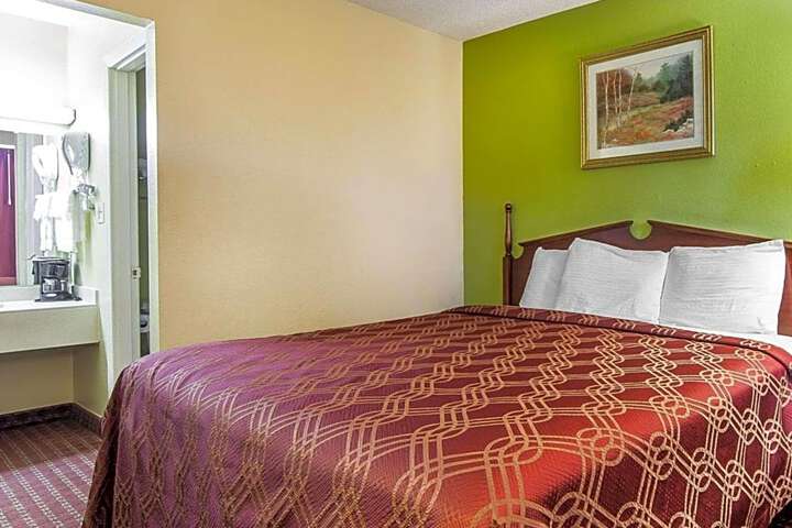 Econo Lodge