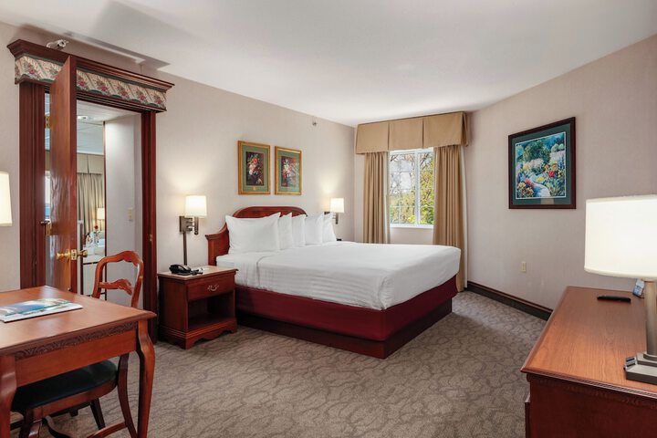 Bayshore Resort