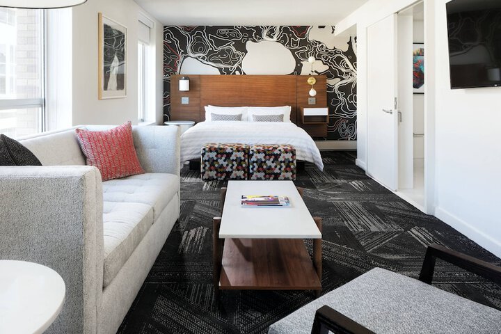 Room 14 of 26