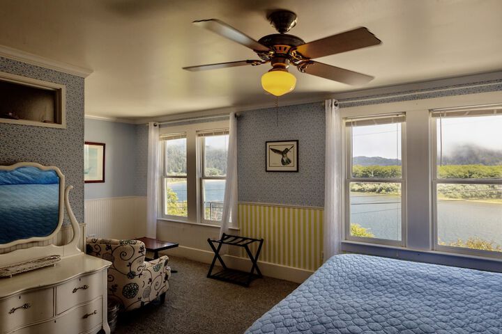 Room 32 of 113