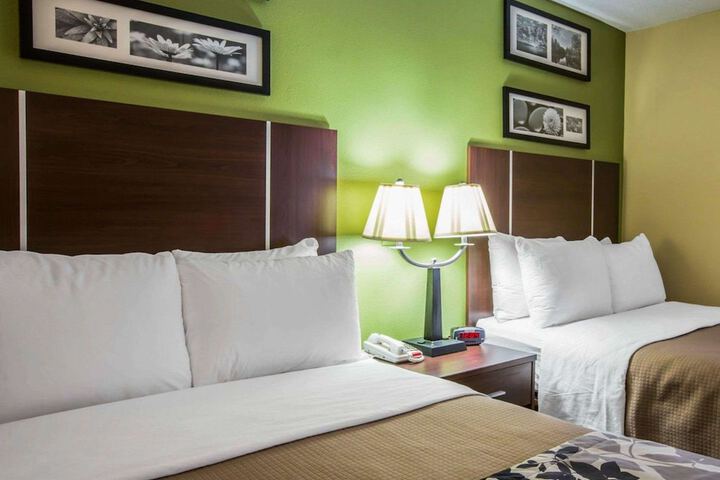 Room 15 of 35