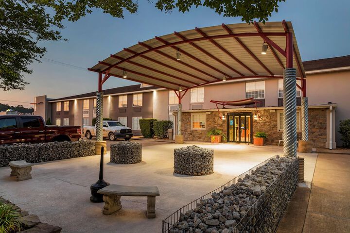 Hotel 1 of 22