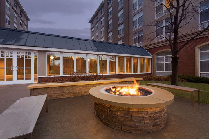 Country Inn & Suites by Radisson Bloomington at Mall of America, MN