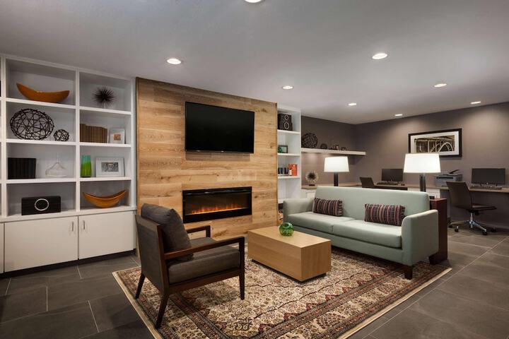 Country Inn & Suites by Radisson New Braunfels, TX