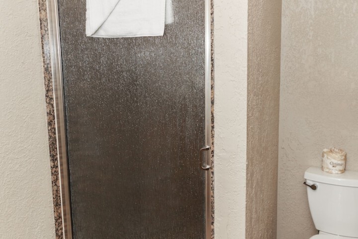 Room 18 of 53