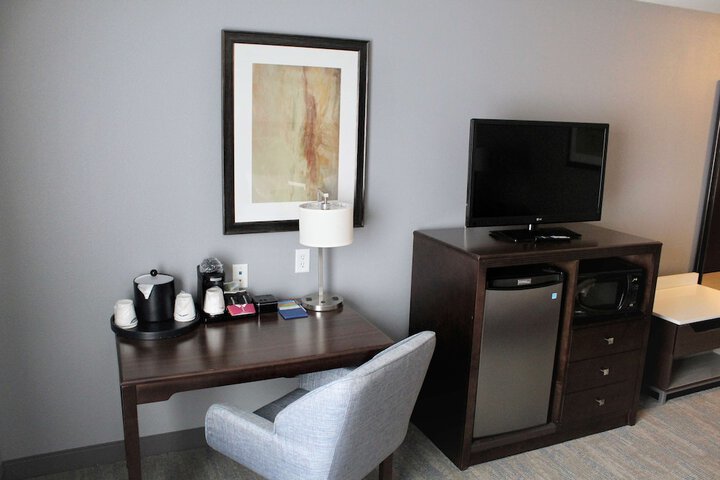 Room 17 of 50