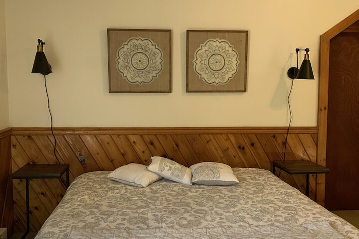 Room 37 of 68