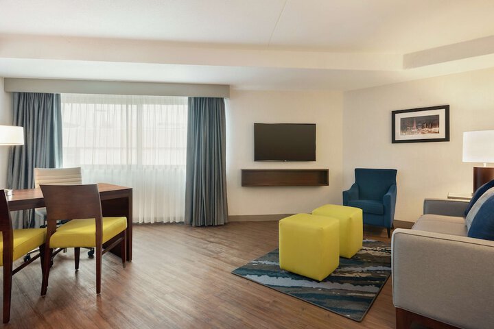 Room 41 of 59