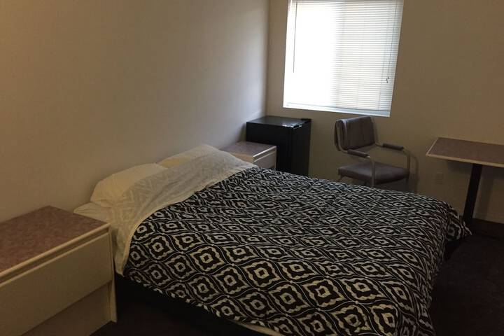Invermere Hostel