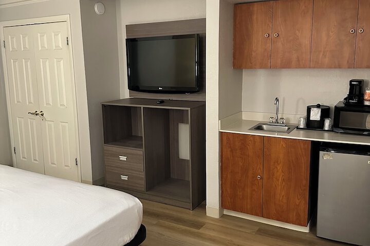 Room 45 of 48