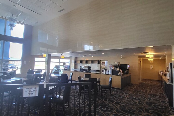 Days Inn & Suites by Wyndham Fort Saskatchewan