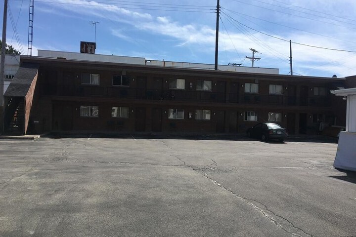 Towne House Motel