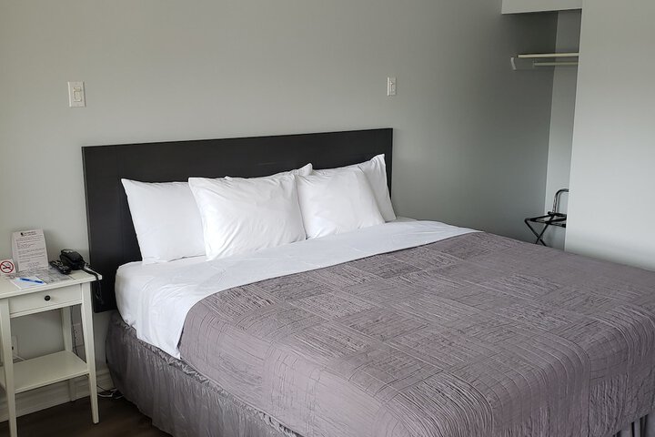 Room 35 of 92