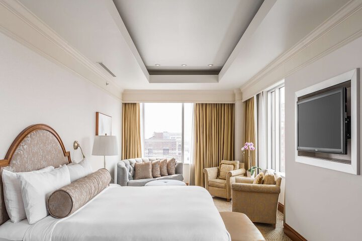 Room 51 of 175