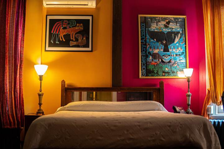 Room 49 of 152