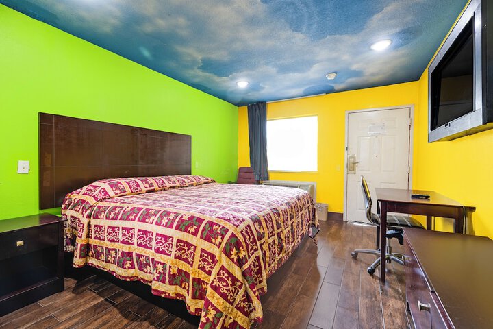 Hotel O Luxury Inn Channelview Baytown I-10