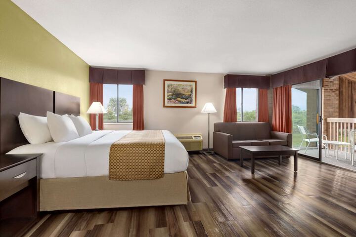 Room 20 of 25