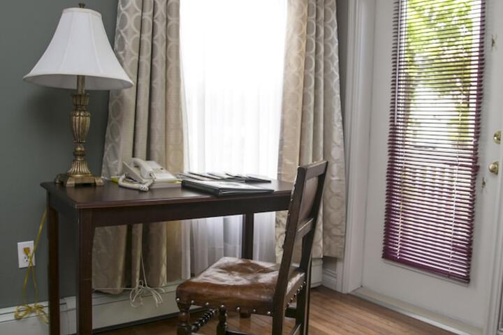 Room 72 of 183