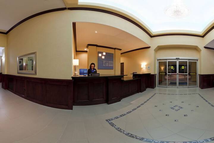 Hotel 3 of 44