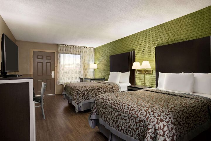 Room 20 of 31