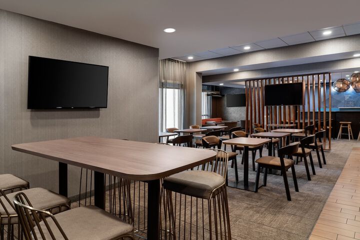 SpringHill Suites by Marriott West Mifflin