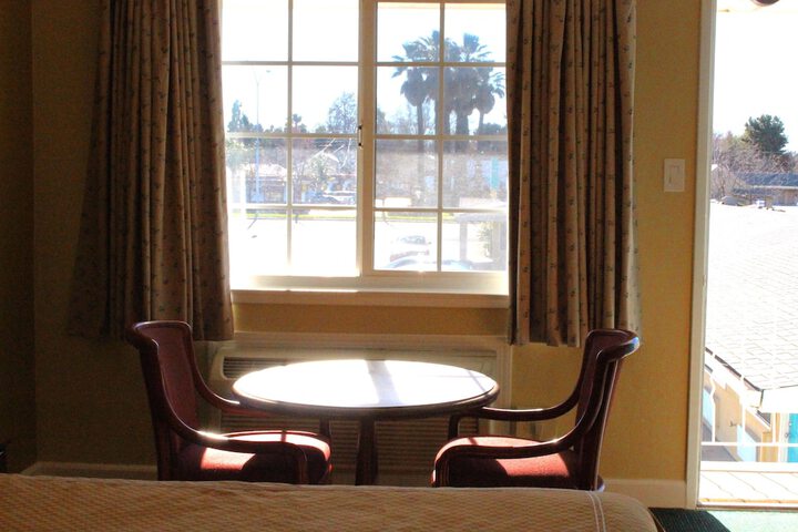 Room 16 of 17