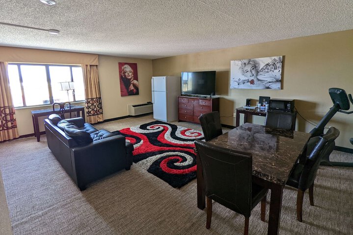 Room 26 of 30