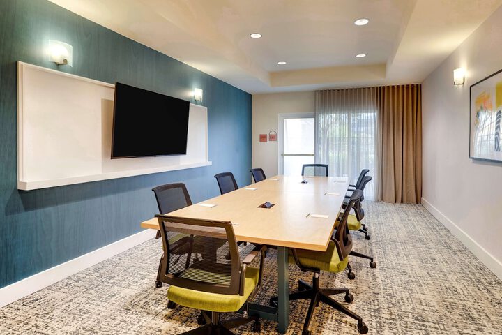 Sonesta Select San Francisco Airport Oyster Point Waterfront